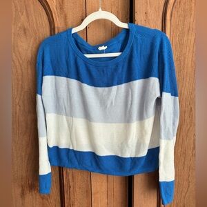Garage long sleeve sweatshirt in a blue and white color block pattern